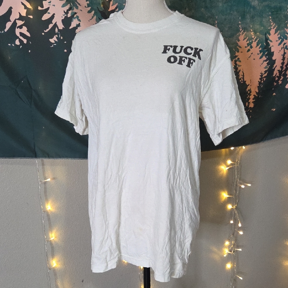 Comfort Colors Graphic Tee Size M